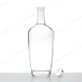 700 ml piiritusklaasist pudel